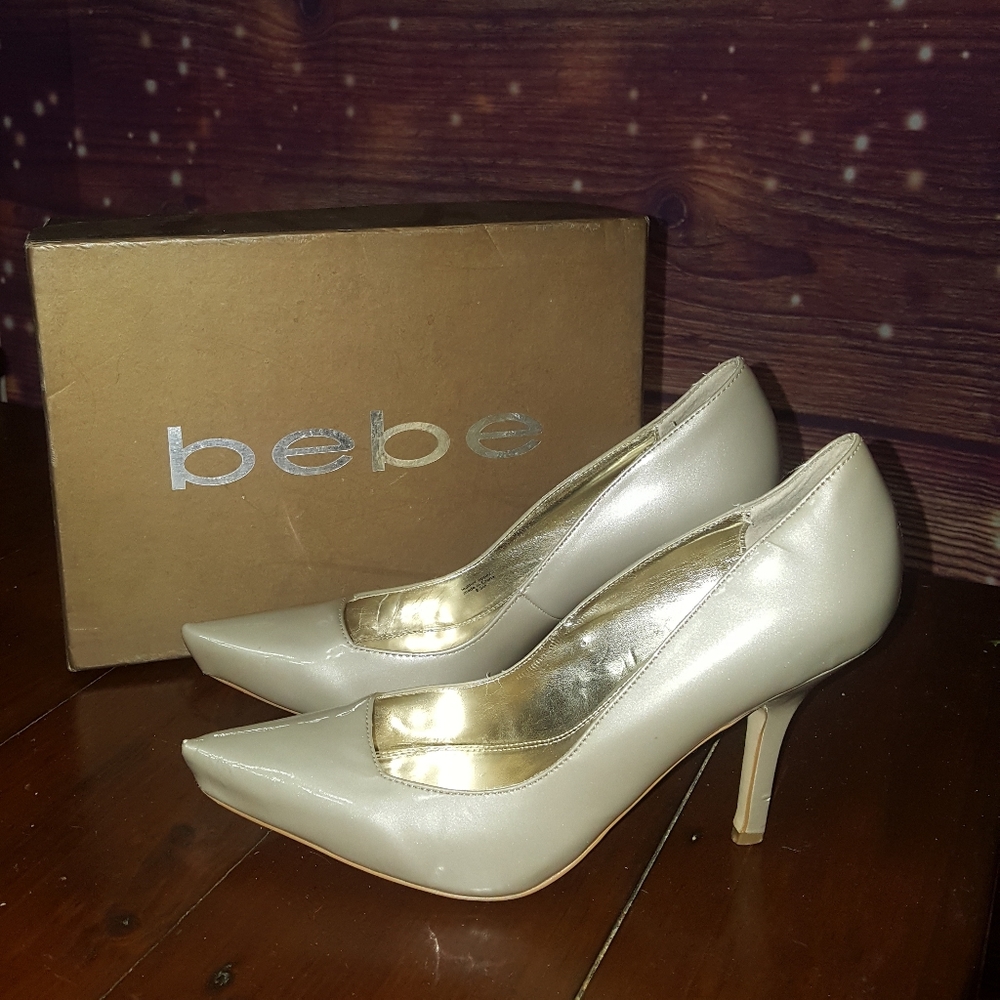 Bebe Marsha Silpat leather pumps 8.5